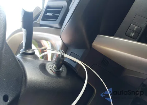 2017 Toyota Rav4 Le z USA, uszkodzony, nr VIN 2T3ZFREV2HW369657